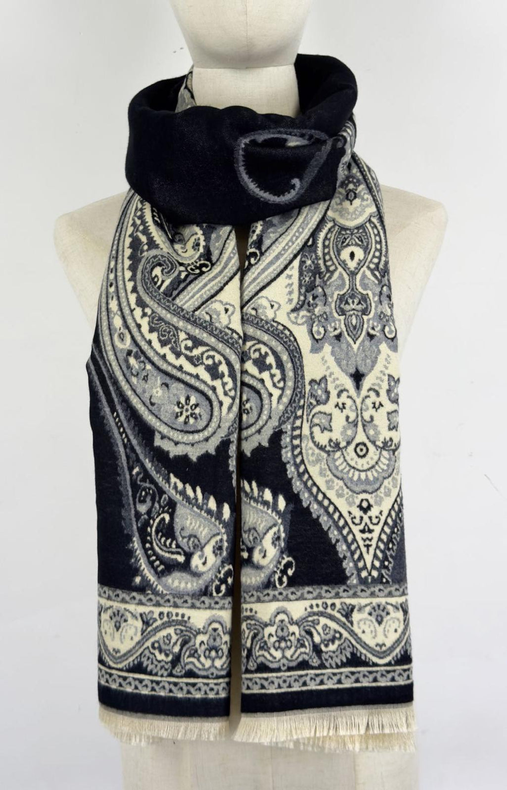 LIAMODA K2026  SCIARPA